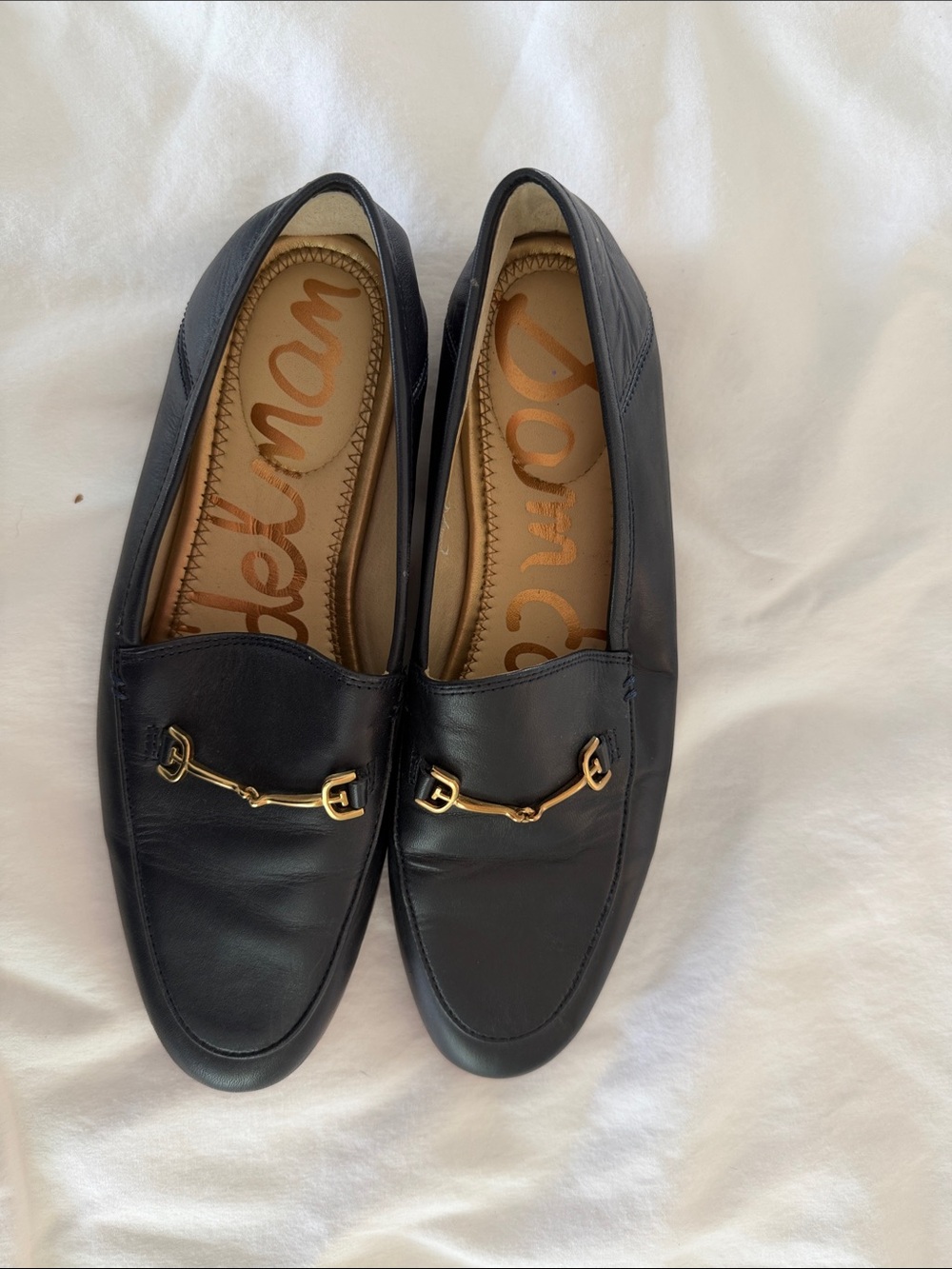 ✨elegant comfort!✨Sam Edelman Black Leather Loafers with Gold Bit